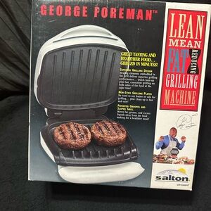 George Foreman White Grill Machine